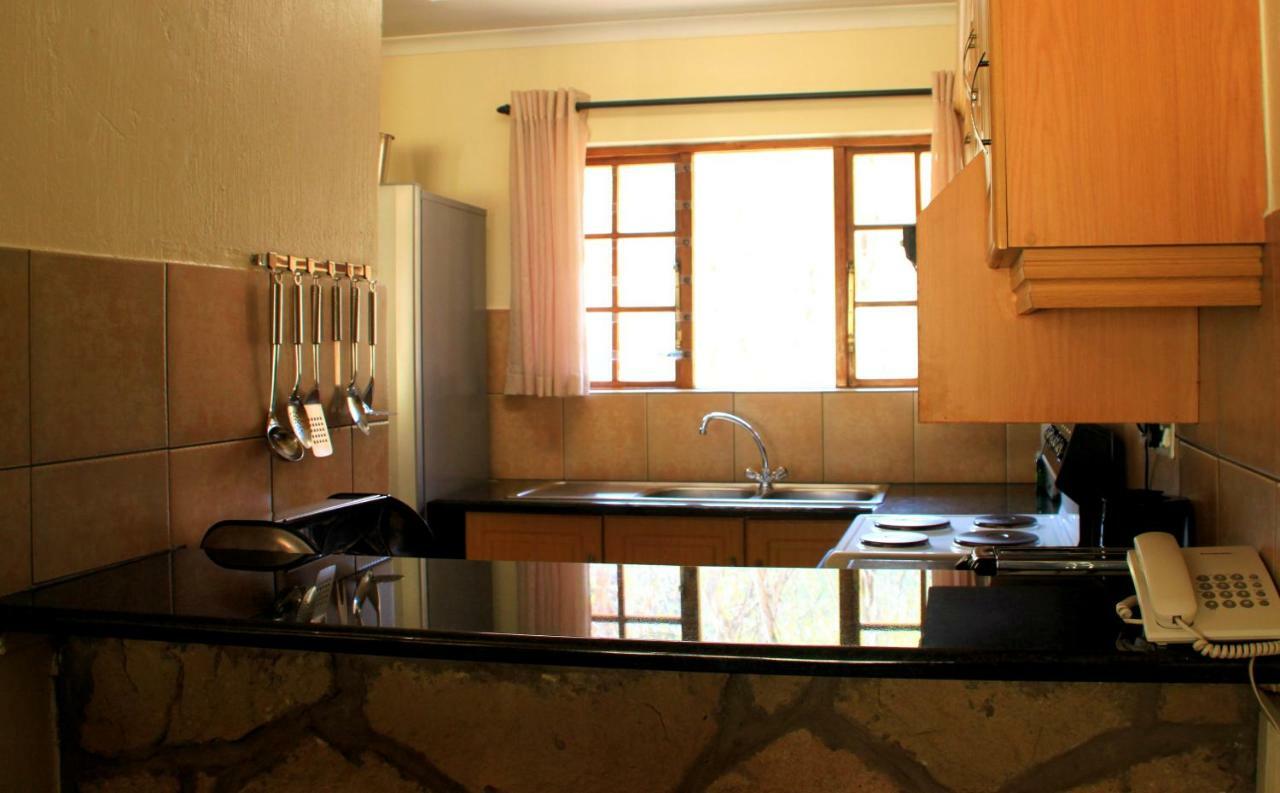 Gooderson Leisure Riverbend Chalets Self Catering And Timeshare Gold Crown Resort Drakensberg Garden Buitenkant foto